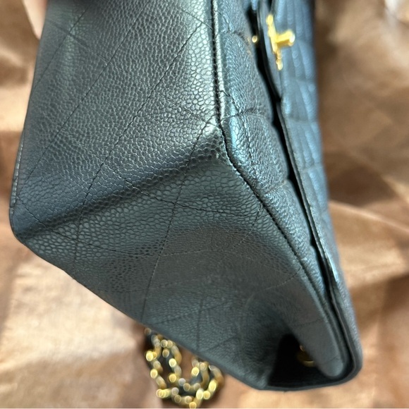 CHANEL Black Caviar Vintage Single Flap Jumbo GHW 24k plated - Picture 7 of 13